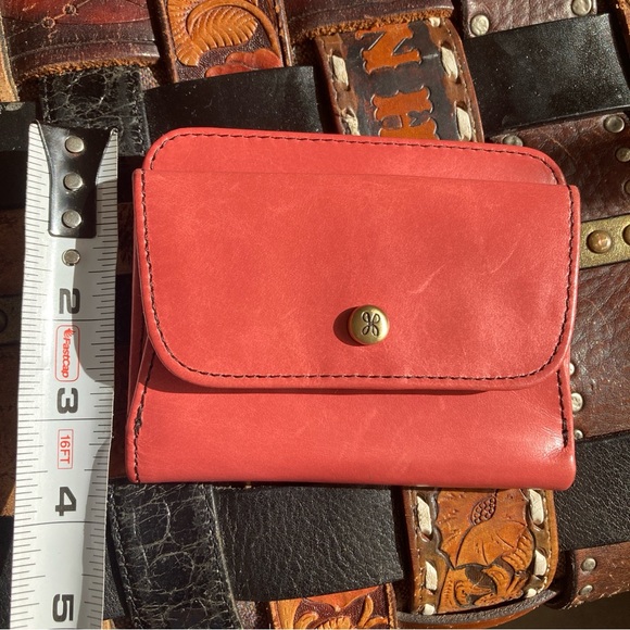 Hobo Real Leather Salmon Pink Leather Wallet - Picture 9 of 9